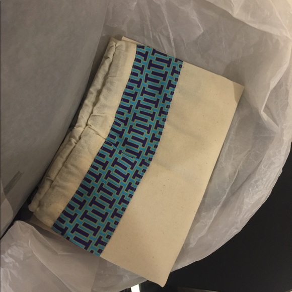 Tory Burch Handbag - Picture 7 of 8